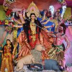 देवी मंदिर में उमड़ी श्रद्धालुओं की भीड़, जय माता दी के भक्तों में हुआ माहौल