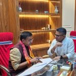 तीन महत्वपूर्ण सड़क परियोजनाओं को शीघ्र गति देने हेतु पथ निर्माण मंत्री से मिले::- विधायक माधव आनंद