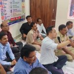 जनता की समस्याओं के समाधान के लिए प्रशासन पहुँचा जनता के द्वार::,,- डीएम